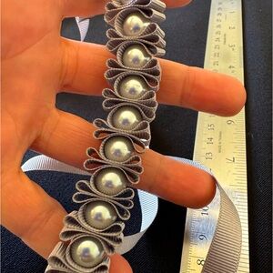 Beautiful brand new pearl choker.